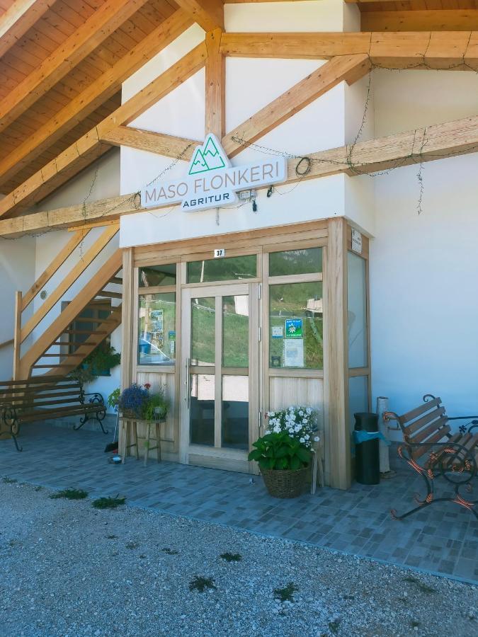 Bed and Breakfast Agritur Maso Flonkeri Bosentino Екстер'єр фото